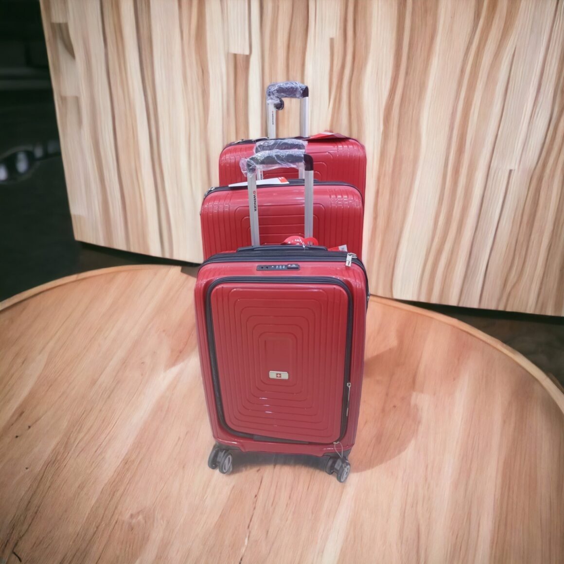 Swiss Wenger Unbreakable Polypropylene Luggage Set Alanwarbaggage